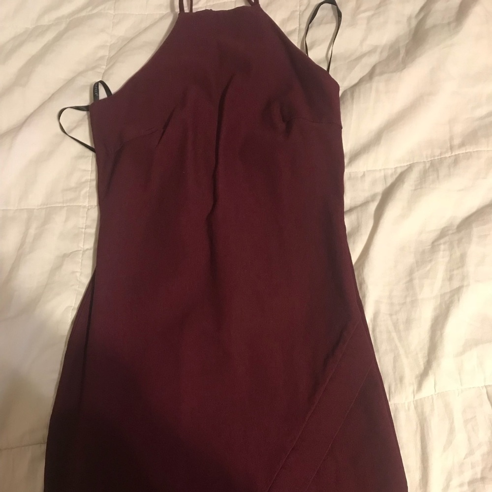 Burgundy mini